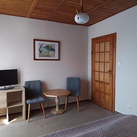 Pokoje Goscinne Kaja Kudowa-Zdroj Bagian luar foto